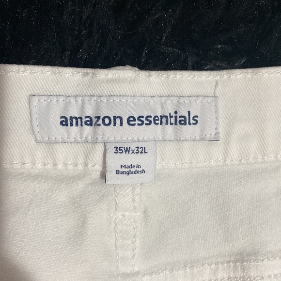 Amazon Essentials Men’s white jeans - Picture 2 of 5